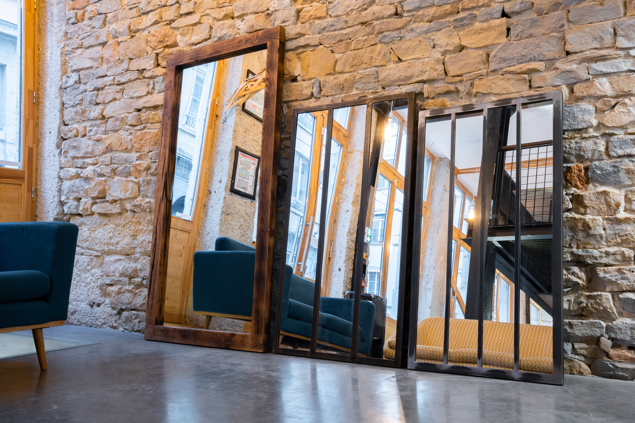 miroir sur mesure. création de cadre an acier ou bois massif - miroir verrière ou miroir effet bois vieilli en chêne