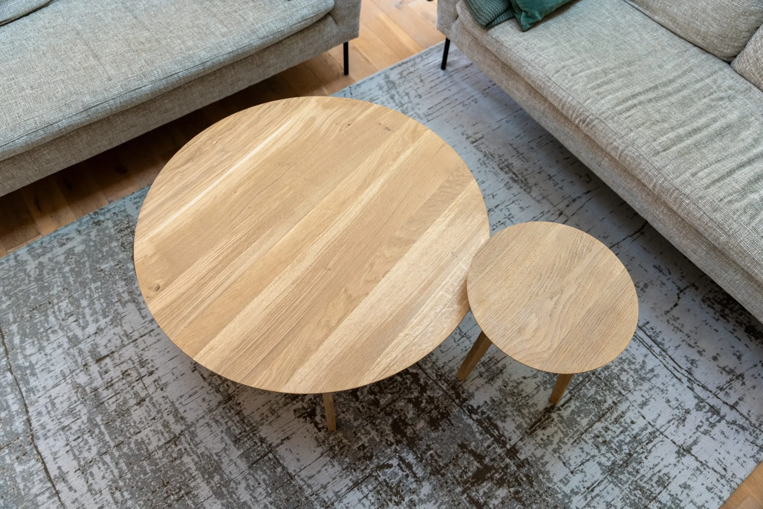 table-basse-ronde-chene-sur-mesure table basse ronde sur-mesure en chene massif